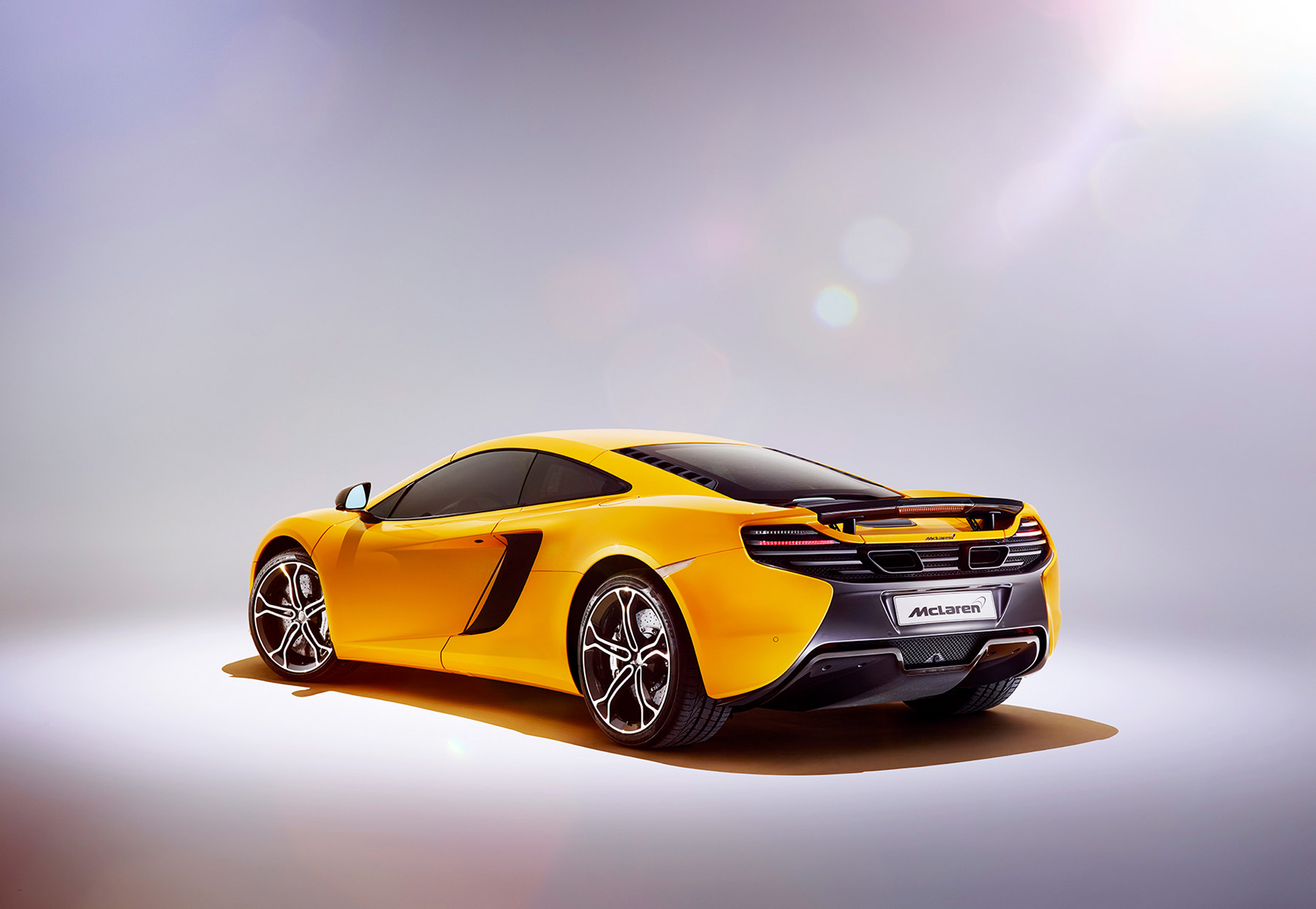 813_WH_McLaren650_Rr34Yell_v3a_3
